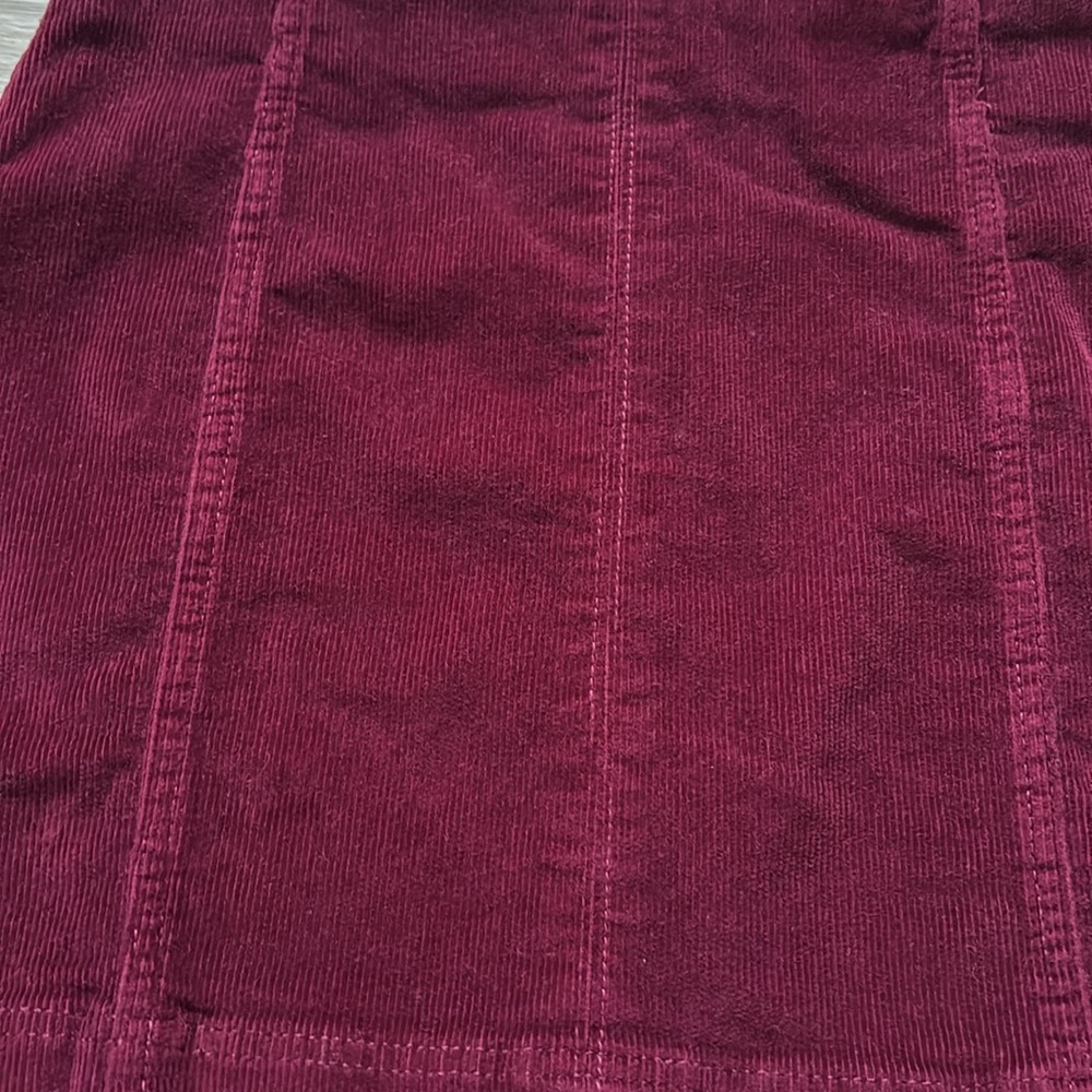 Velvet Ribbed Skirt - Picture 2 of 8